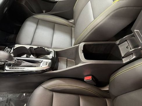 Used 2025 Chevrolet Trax ACTIV w/ Sunroof Package image 23