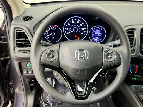 Used 2019 Honda HR-V LX image 13