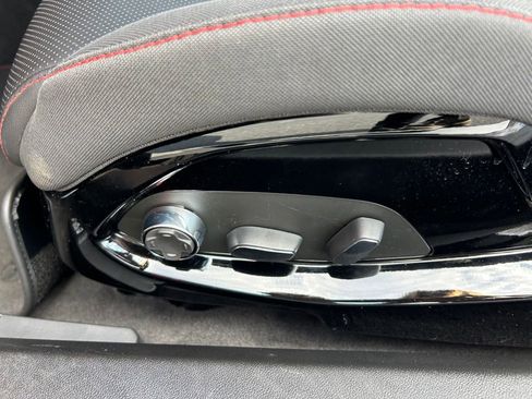 Used 2025 Chevrolet Corvette E-Ray image 49