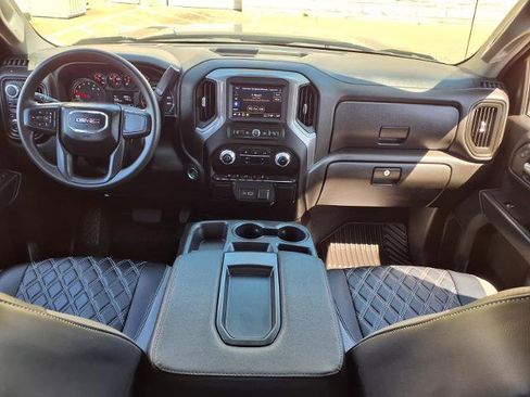 Used 2023 GMC Sierra 1500 Pro w/ Graphite Edition image 4