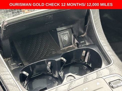Used 2020 Mercedes-Benz GLC 300 image 25