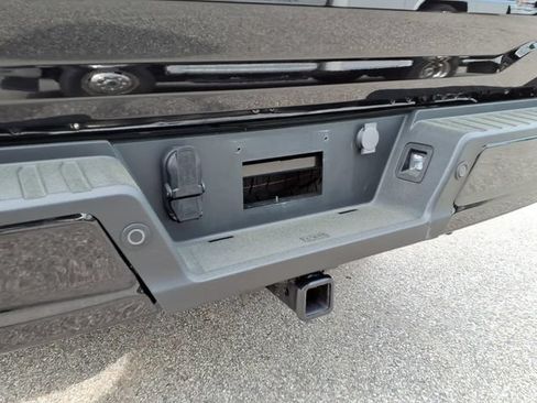 Used 2023 Ford F150 Lariat w/ Equipment Group 502A High AWD/4WD image 12