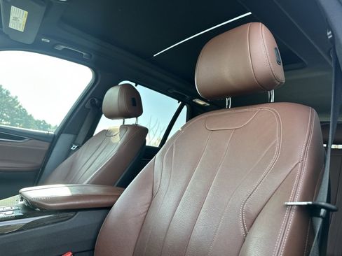 Used 2018 BMW X5 xDrive40e w/ M Sport Package image 17