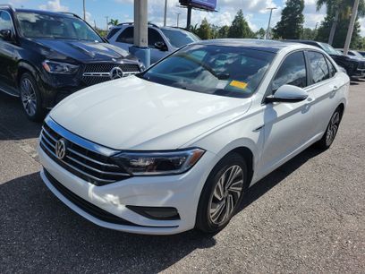 Used 2020 Volkswagen Jetta SEL Premium