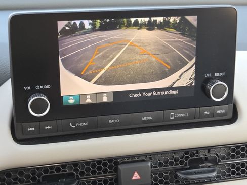 Certified 2024 Honda HR-V LX image 9