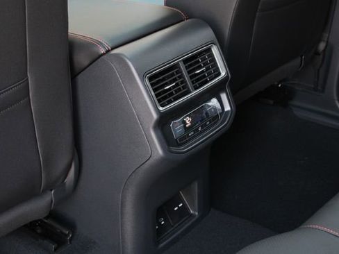New 2026 Volkswagen Atlas Peak Edition AWD/4WD image 22