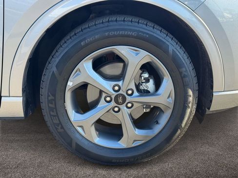 Used 2023 Ford Escape ST-Line AWD/4WD image 7