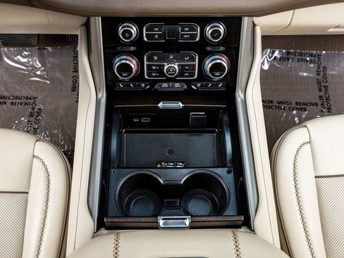 Used 2022 GMC Yukon XL Denali w/ Max Trailering Package image 28