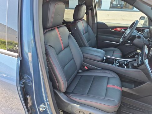 Used 2026 Chevrolet Traverse RS w/ LPO, Floor Liner Package AWD/4WD image 29