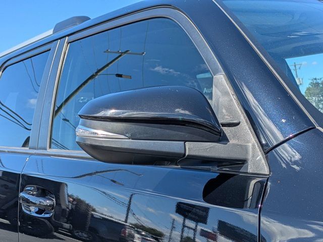Used 2019 Toyota 4Runner SR5 Premium RWD image 13