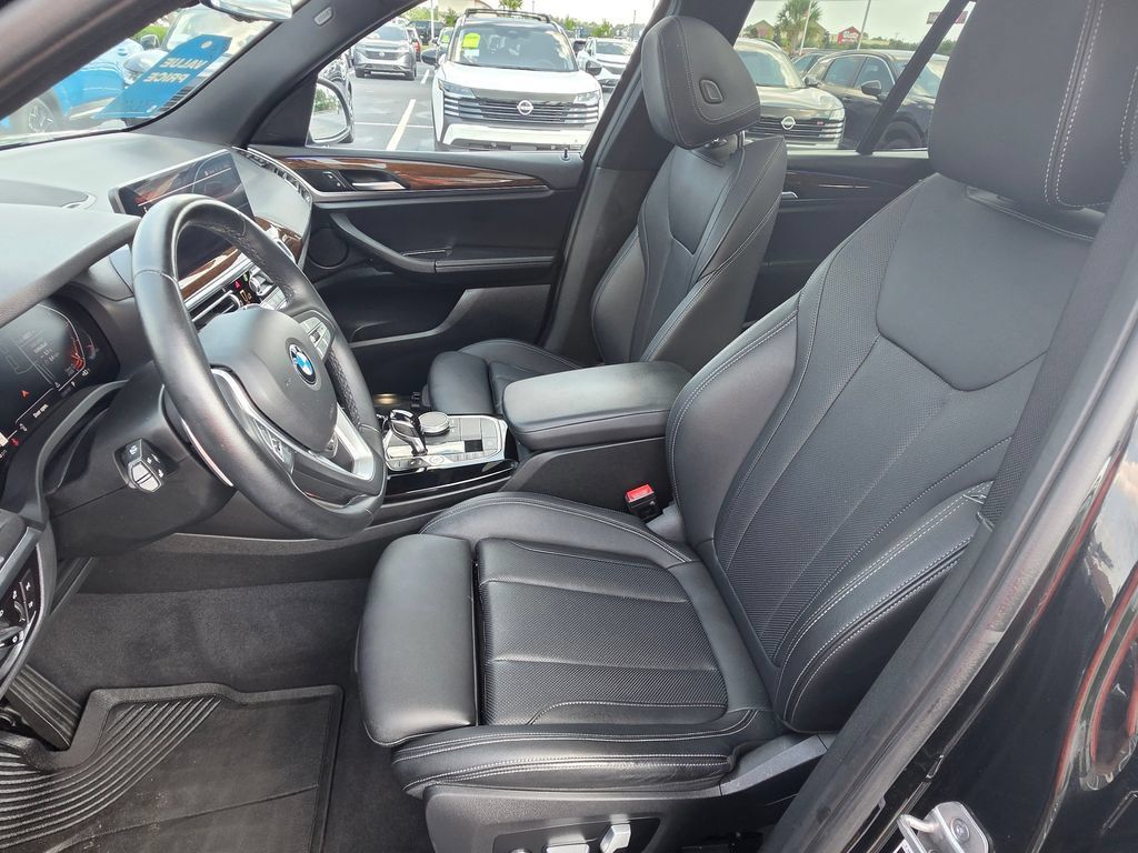 Used 2022 BMW X3 xDrive30i w/ Convenience Package w/ZPA AWD/4WD image 17