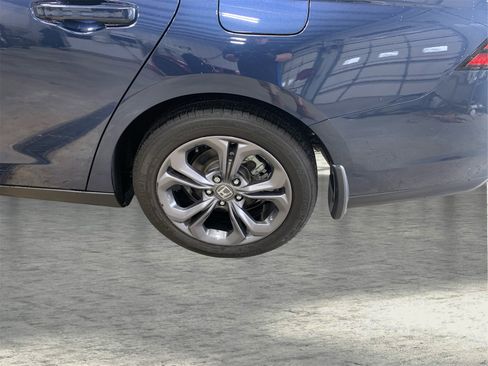 Used 2023 Honda Accord EX image 23