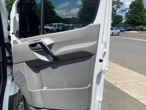 Used 2015 Mercedes-Benz Sprinter 3500 w/ Front Bench Seat Package image 12