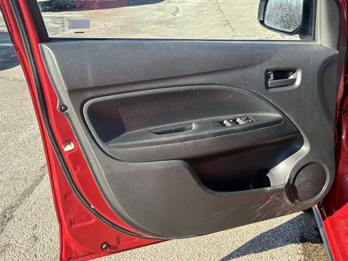 Used 2022 Mitsubishi Mirage LE image 11