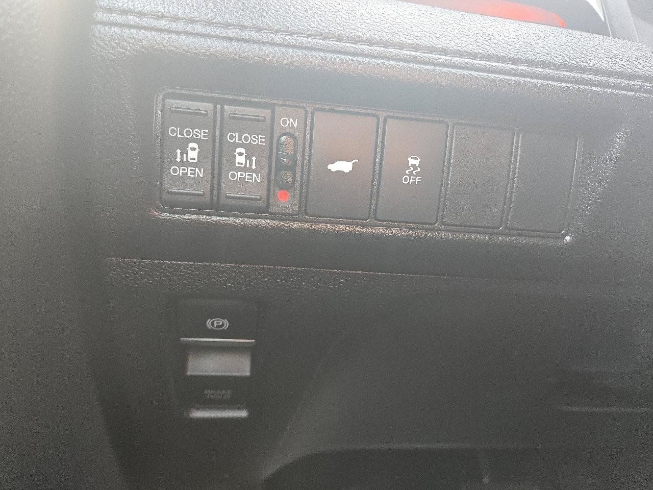 Used 2025 Honda Odyssey Sport-L image 26