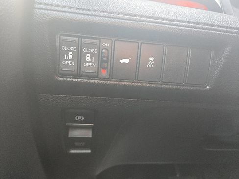 Used 2025 Honda Odyssey Sport-L image 26