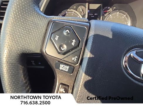 Used 2023 Toyota 4Runner TRD Off-Road Premium image 23
