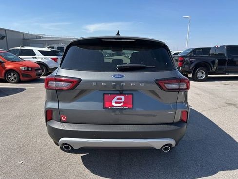 New 2025 Ford Escape SE FWD image 7
