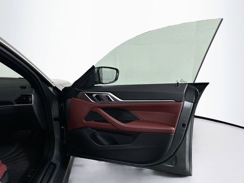 Used 2023 BMW i4 eDrive35 w/ Premium Package image 34