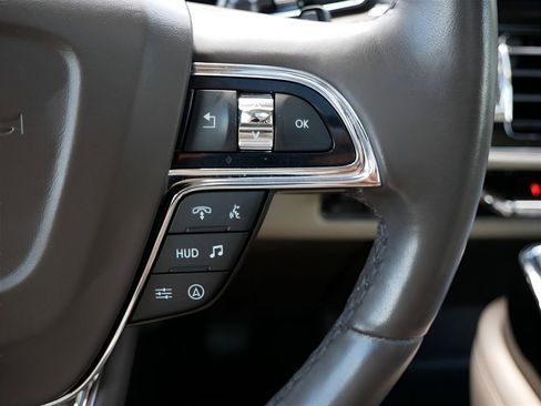 Used 2023 Lincoln Navigator Reserve image 20