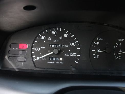 Used 1998 Nissan Sentra GXE FWD image 7