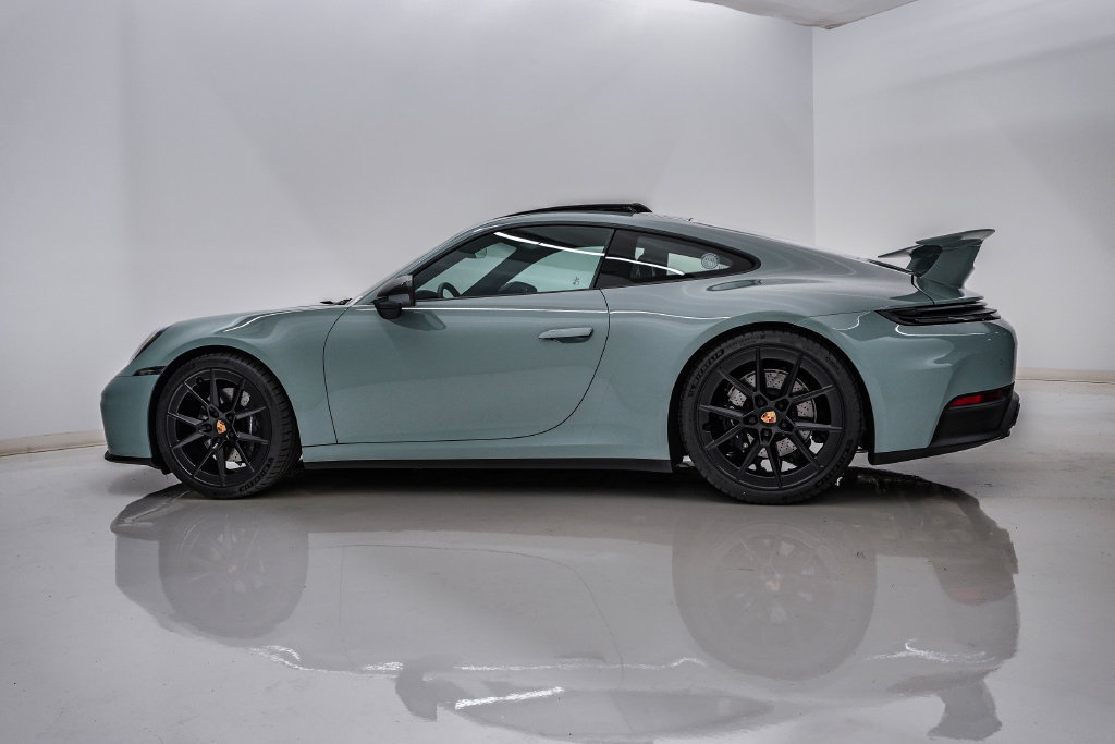 Certified 2026 Porsche 911 Carrera T RWD image 2