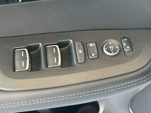 Certified 2025 Acura ADX FWD image 16