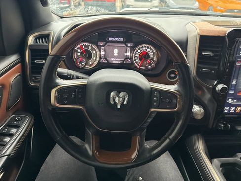Used 2021 RAM 1500 Limited AWD/4WD image 11