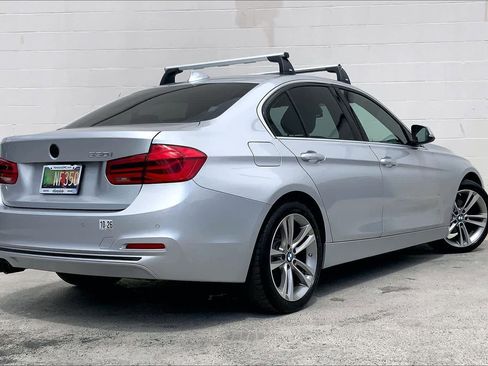Used 2017 BMW 330i Sedan RWD image 23