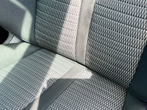 New 2026 Kia Sorento LX FWD image 19
