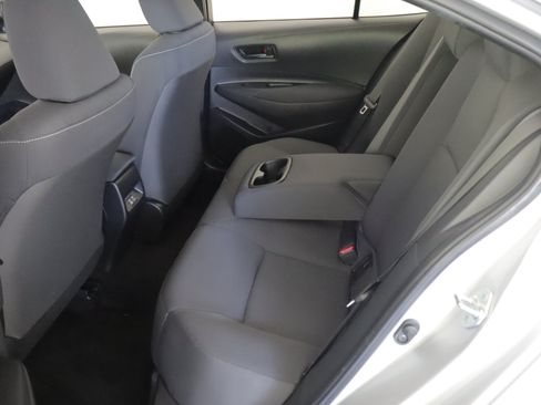 Used 2023 Toyota Corolla LE w/ Carpet Mat Package (TMS) FWD image 8