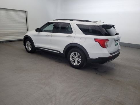 Used 2020 Ford Explorer XLT w/ Equipment Group 202A RWD image 3