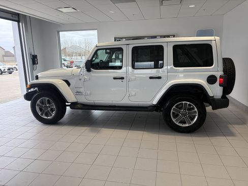Used 2023 Jeep Wrangler Sahara w/ Cold Weather Group image 2