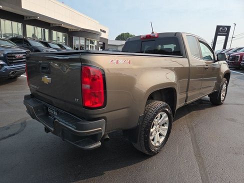 Used 2017 Chevrolet Colorado LT w/ LT Convenience Package AWD/4WD image 5