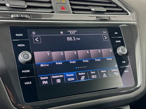 Used 2024 Volkswagen Tiguan S image 19