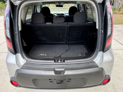Used 2014 Kia Soul FWD image 14
