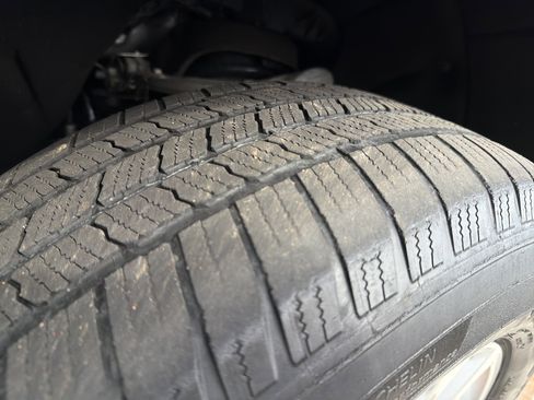 Used 2021 Chevrolet Tahoe LT RWD image 12