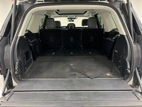 Used 2025 Ford Expedition Active AWD/4WD image 50