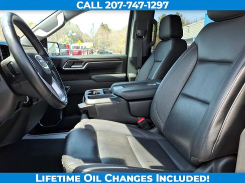 Used 2025 GMC Sierra 1500 SLT AWD/4WD image 13