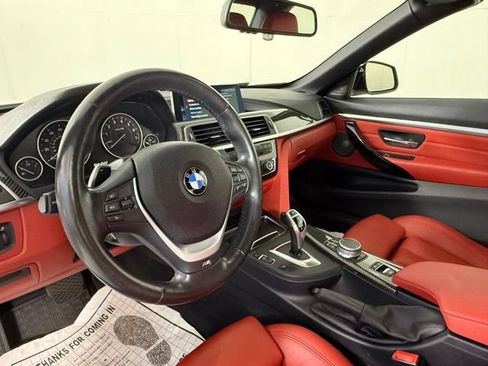 Used 2020 BMW 440i Convertible w/ M Sport Package RWD image 19