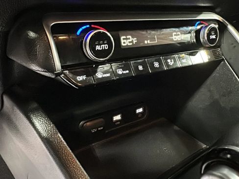 Used 2022 Kia K5 LX FWD image 23