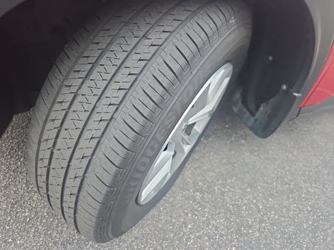 Used 2025 Honda CR-V LX image 29