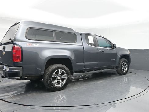 Used 2017 Chevrolet Colorado Z71 image 5