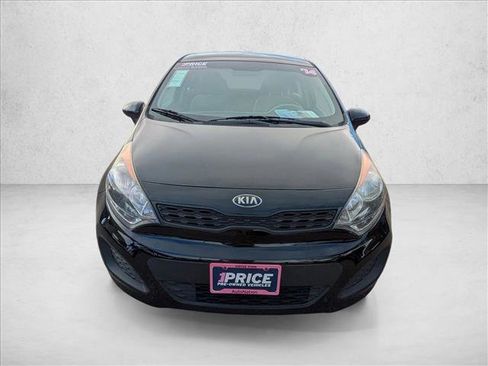 Used 2014 Kia Rio LX image 2