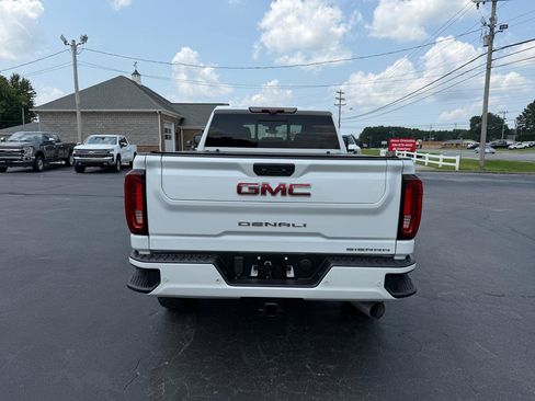 Used 2022 GMC Sierra 2500 Denali w/ Denali Ultimate Package AWD/4WD image 6