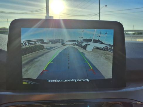 Used 2023 Ford Escape Active image 10