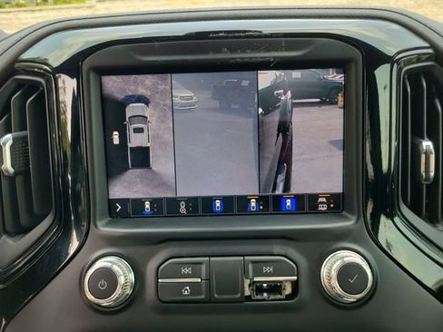 Used 2021 GMC Sierra 1500 AT4 w/ AT4 Premium Package AWD/4WD image 28