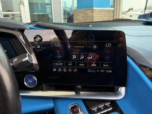 Used 2021 Chevrolet Corvette Stingray Premium Conv w/ Z51 Performance Package RWD image 75