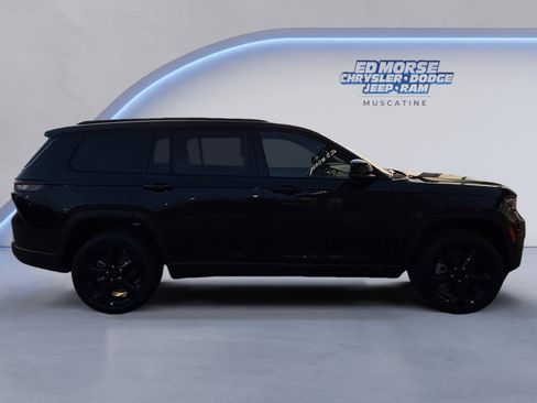 New 2025 Jeep Grand Cherokee L Limited w/ Black Appearance Package image 6