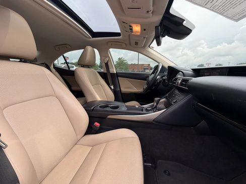 Used 2019 Lexus IS 300 w/ Premium Package RWD image 43